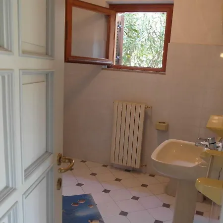 Casa de Férias Spacious House Whit Garden-8sleeps-nice View *