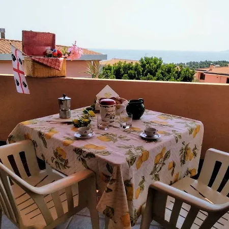 Casa de Férias Spacious House Whit Garden-8sleeps-nice View *