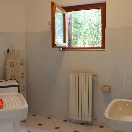Casa de Férias Spacious House Whit Garden-8sleeps-nice View Cala Gonone